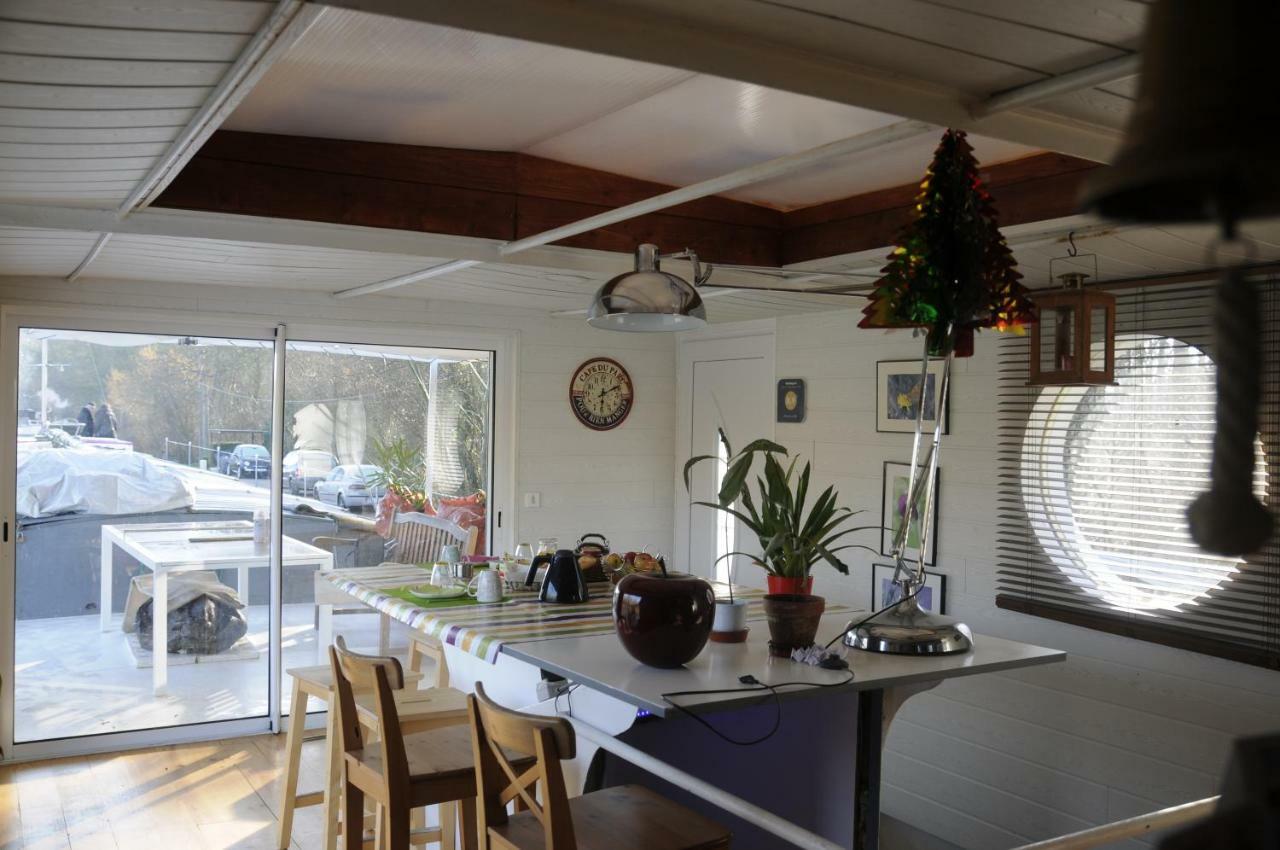 Peniche "Le Defi" Bed and Breakfast Marolles-sur-Seine Eksteriør billede
